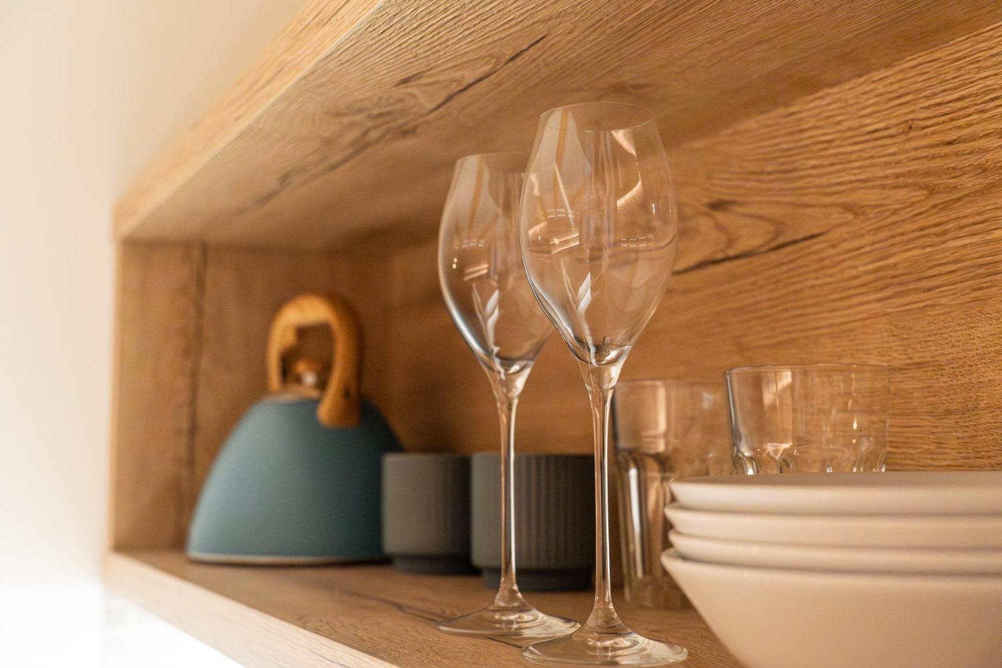 White Wolf Boutique Apartments Оломоуц Экстерьер фото